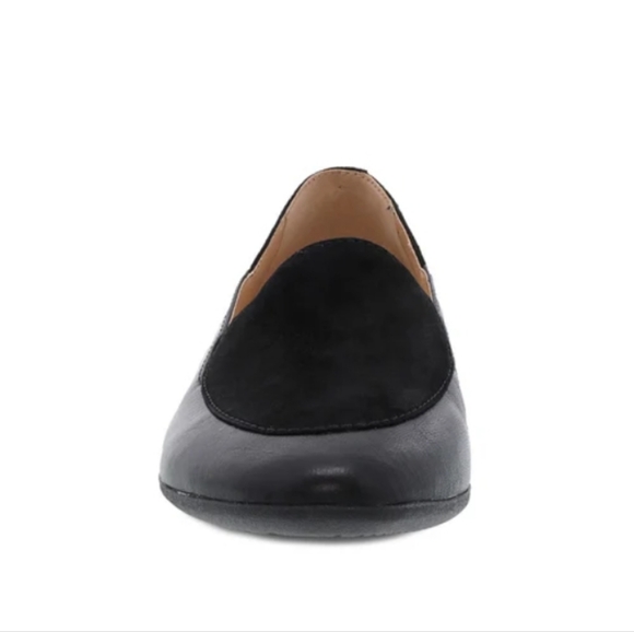 DANSKO NATURAL ARCH FLAT SIZE 5.5 /36 - Picture 3 of 9